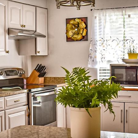 Welcome To The Cottage: A Home Away From Home Port St. Lucie ภายนอก รูปภาพ