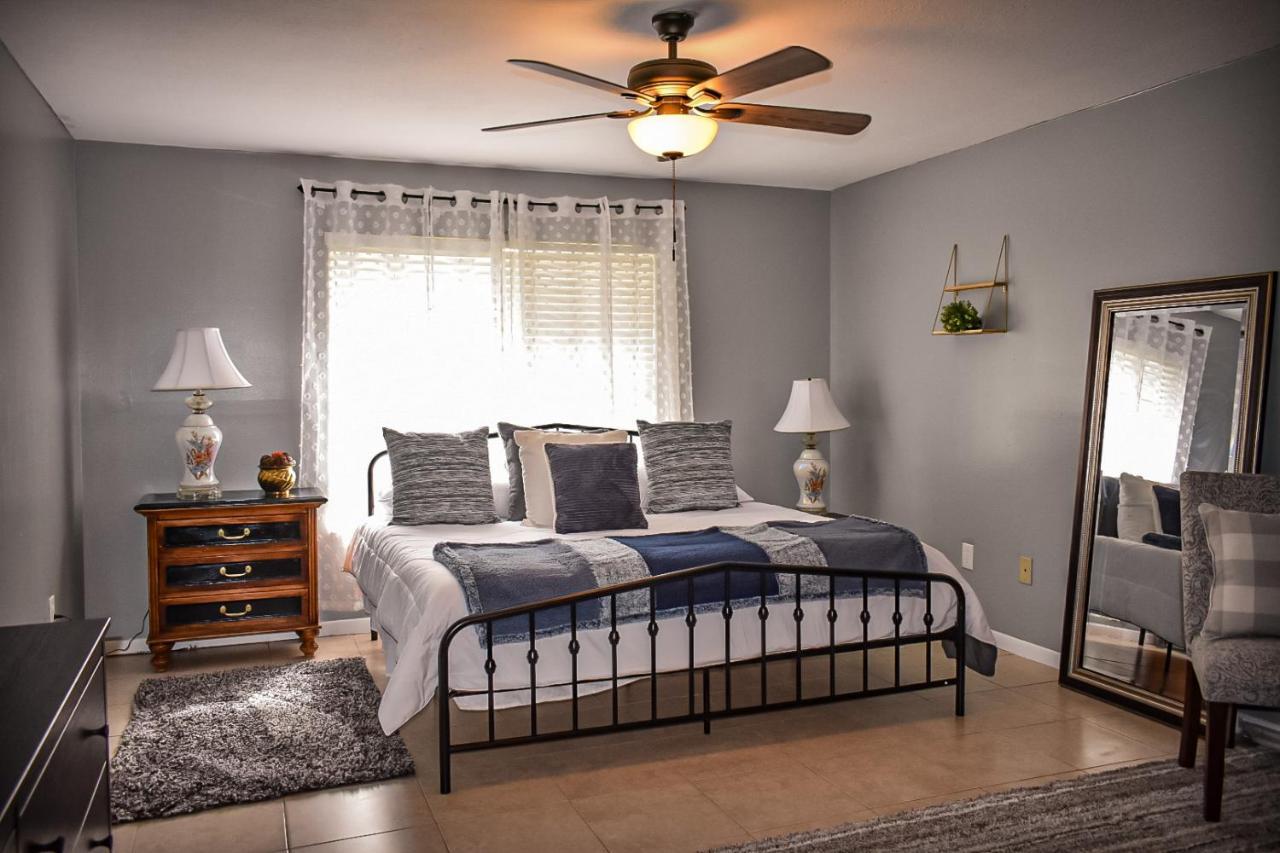 Welcome To The Cottage: A Home Away From Home Port St. Lucie ภายนอก รูปภาพ
