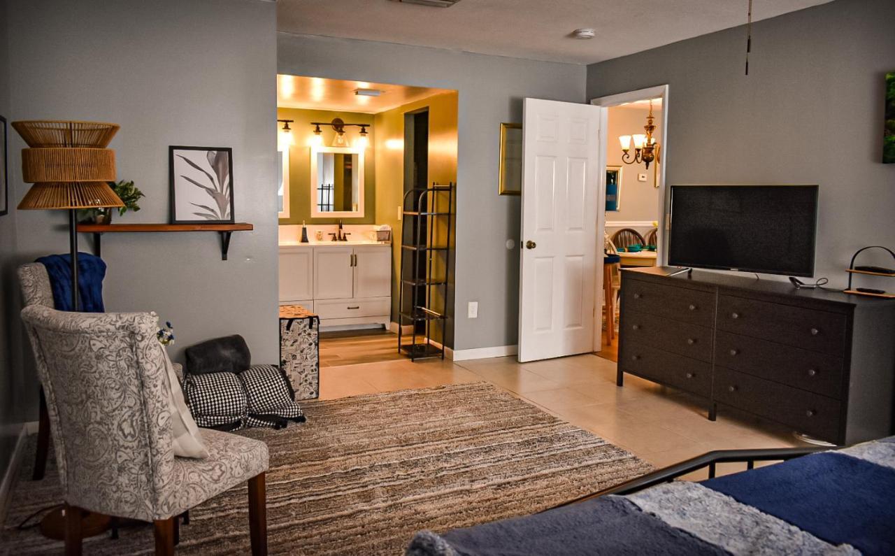 Welcome To The Cottage: A Home Away From Home Port St. Lucie ภายนอก รูปภาพ