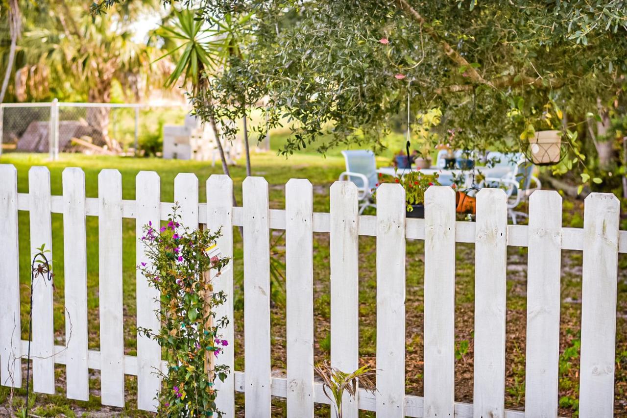 Welcome To The Cottage: A Home Away From Home Port St. Lucie ภายนอก รูปภาพ